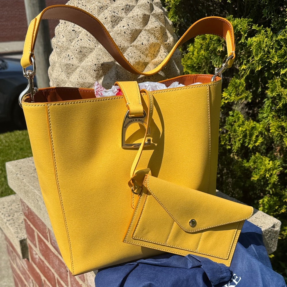 Dooney & Bourke Yellow Saffiano Leather Bucket Bag with detachable pouch NWOT
